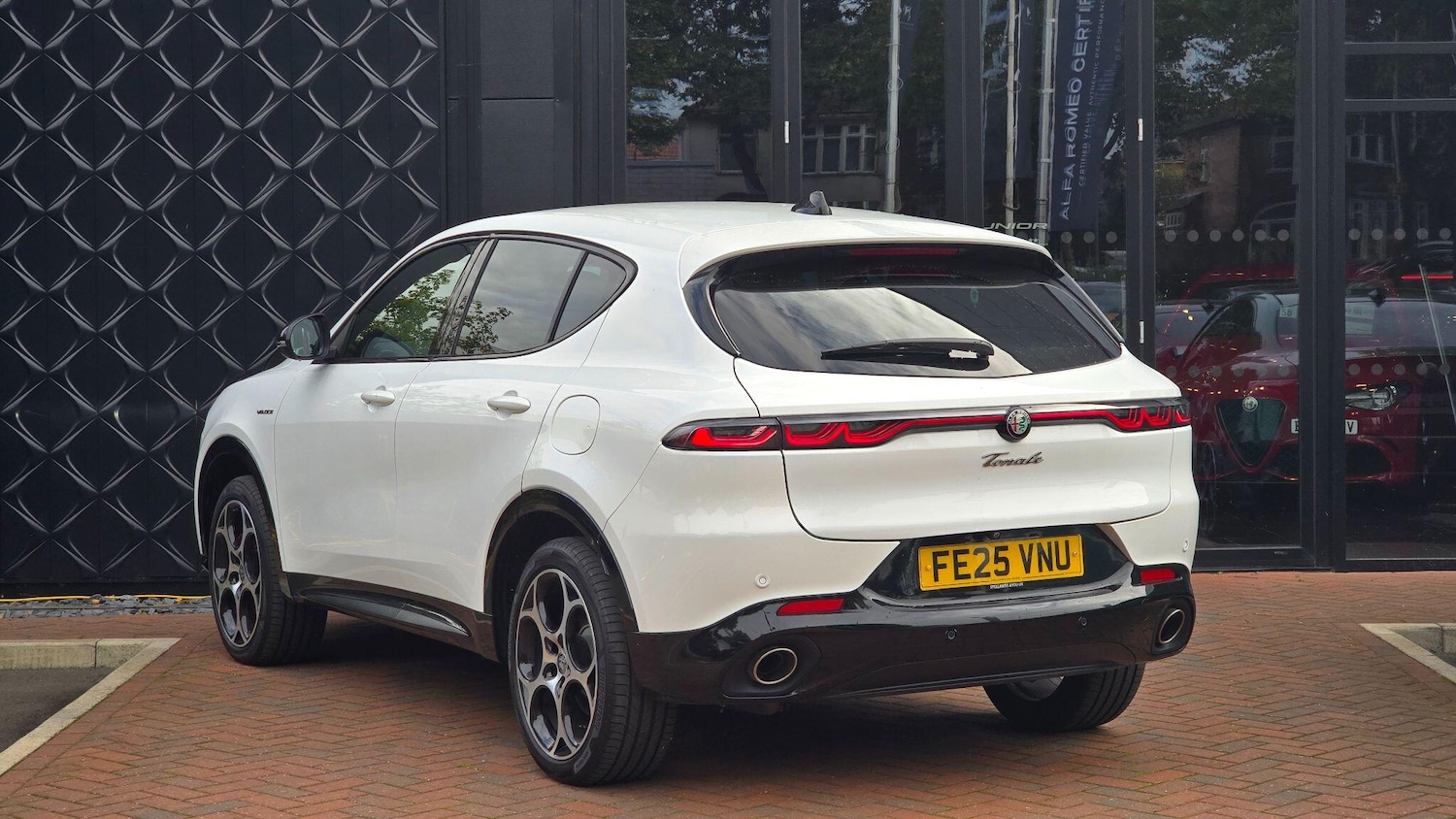 Used Alfa Romeo Tonale 2025 for sale - 76086015: Photo 2