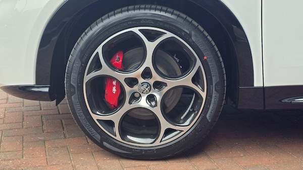 Used Alfa Romeo Tonale 2025 for sale - 76086015: Photo 4