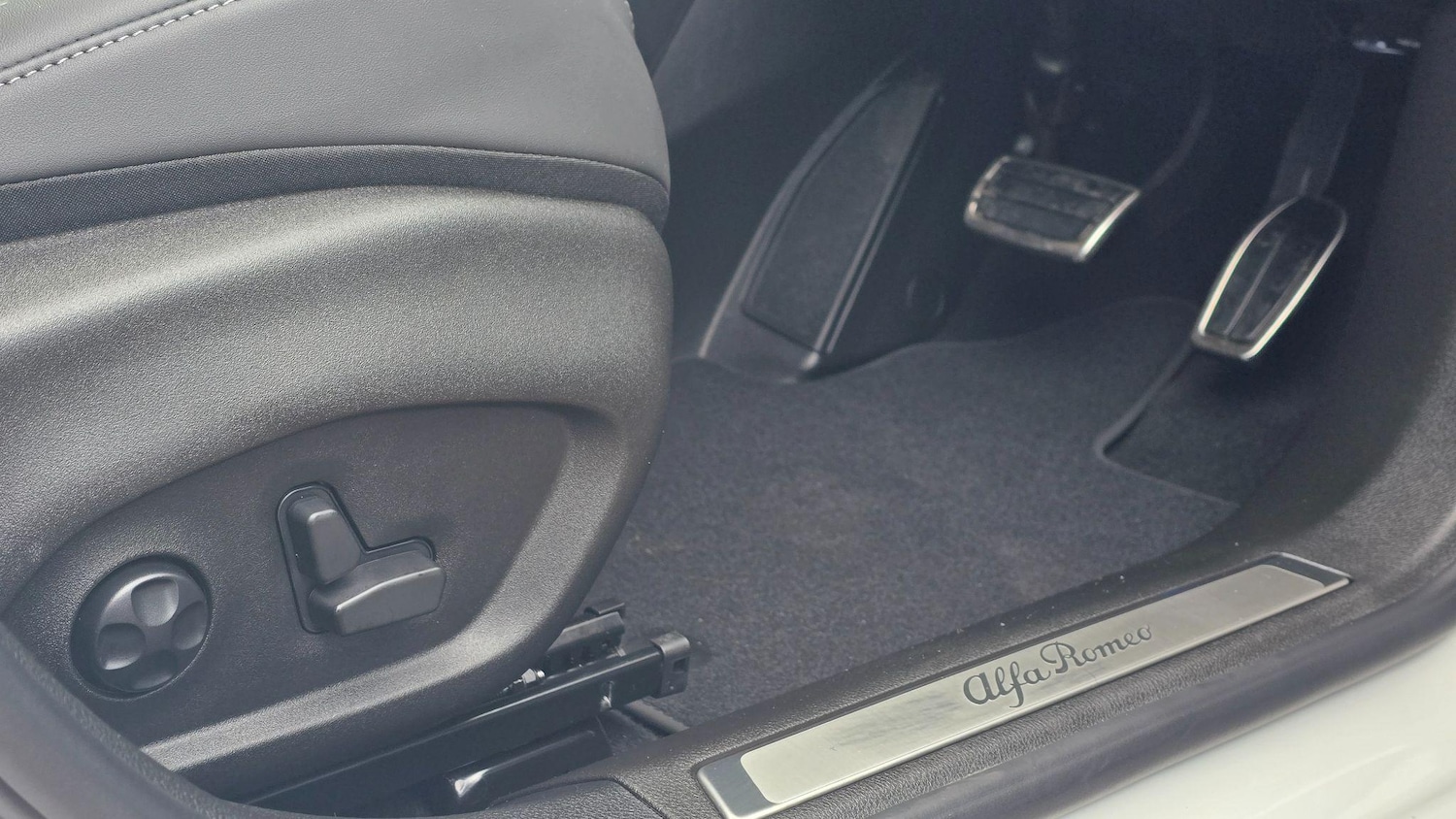 Used Alfa Romeo Tonale 2025 for sale - 76086015: Photo 9