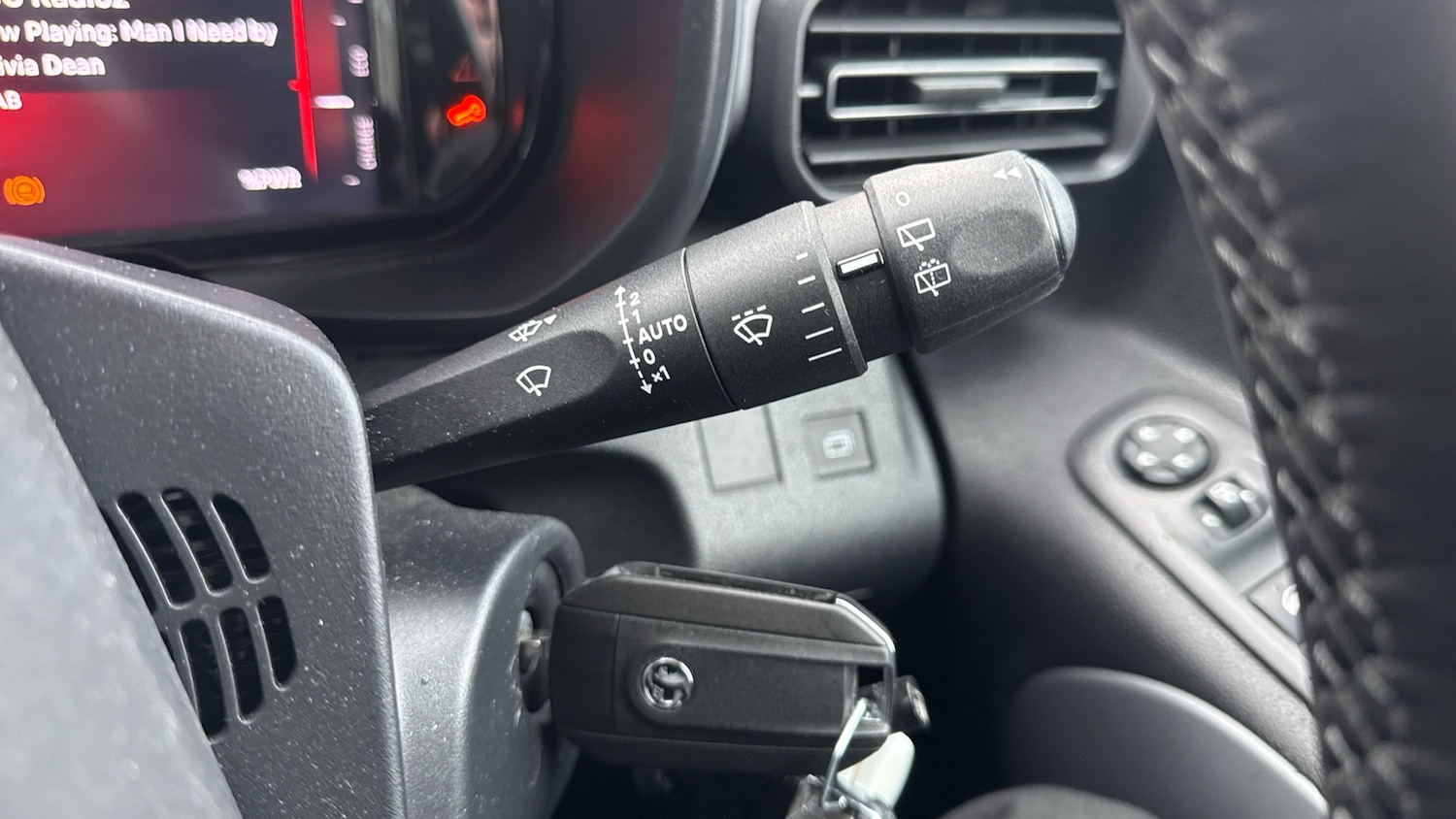 Used Vauxhall Combo Life Electric 2024 for sale - 76850911: Photo 27