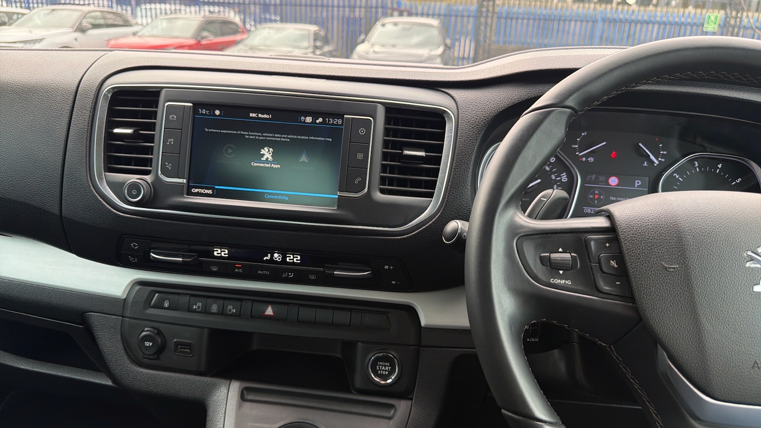 Used Peugeot Traveller 2022 for sale - 77754957: Photo 10