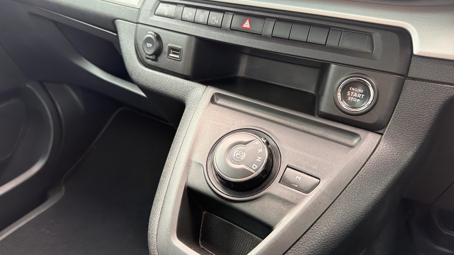 Used Peugeot Traveller 2022 for sale - 77754957: Photo 20