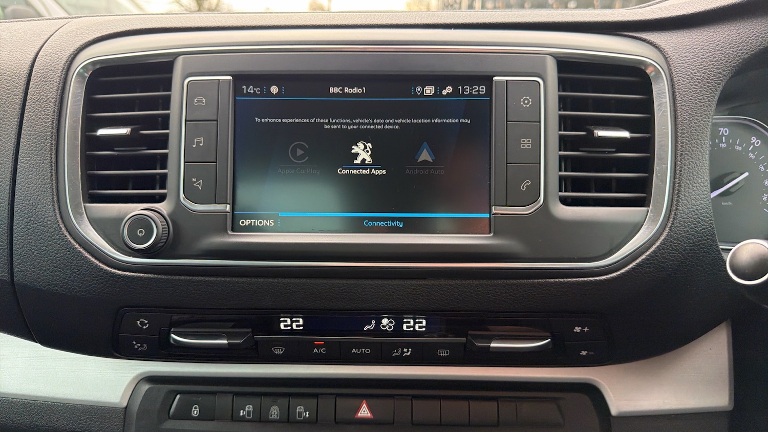 Used Peugeot Traveller 2022 for sale - 77754957: Photo 31