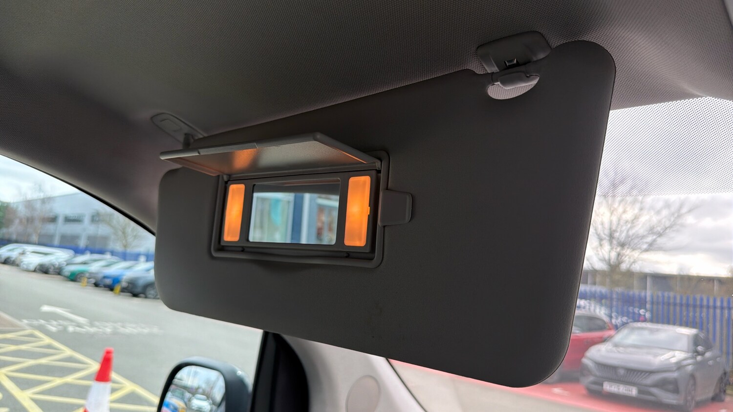 Used Peugeot Traveller 2022 for sale - 77754957: Photo 36