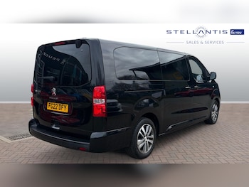 Used Peugeot Traveller 2022 for sale - 77754957: Photo