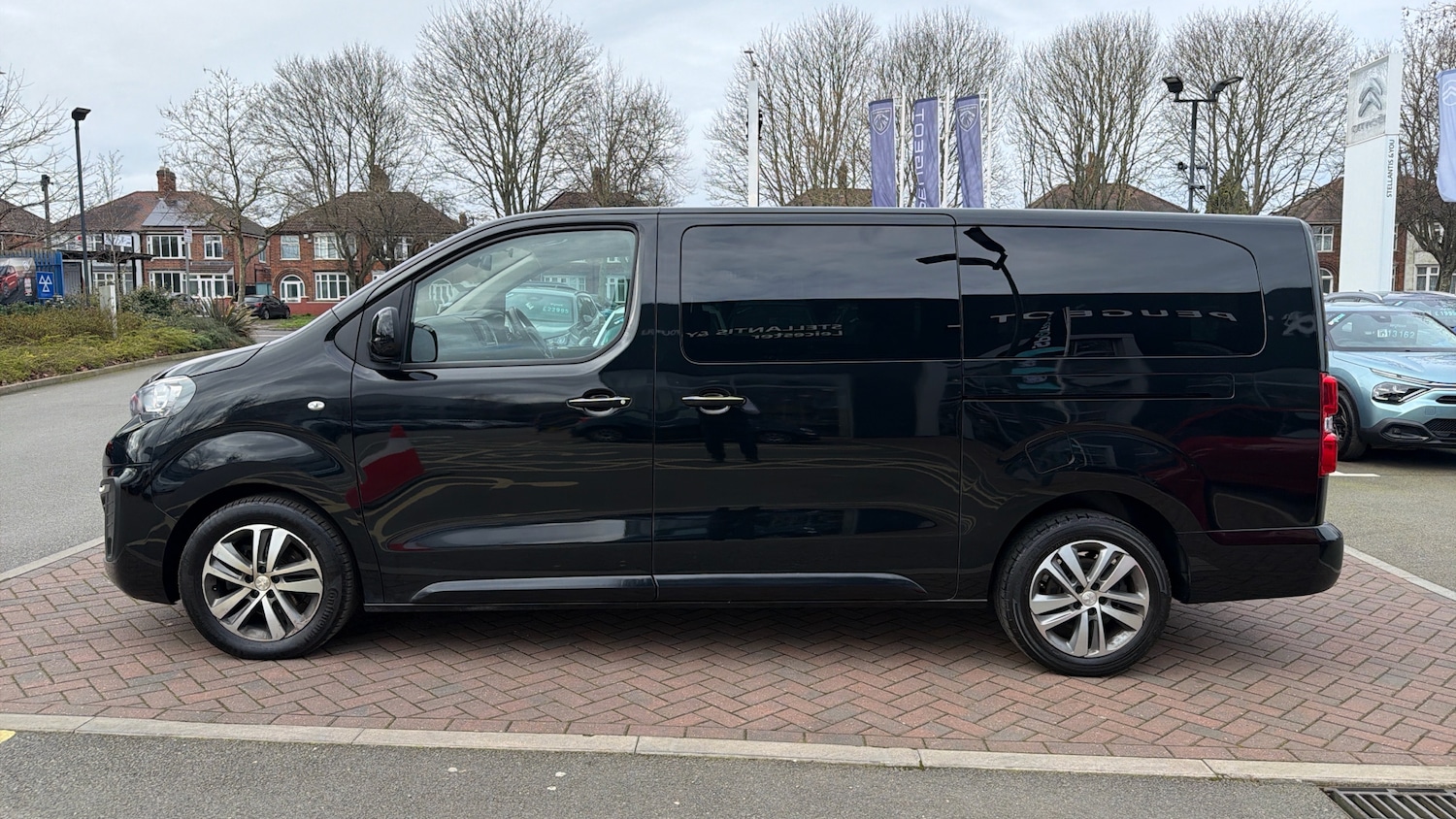 Used Peugeot Traveller 2022 for sale - 77754957: Photo 6