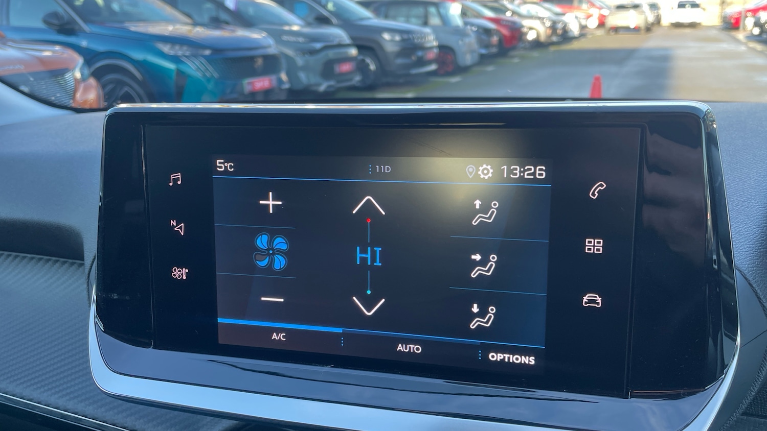 Used Peugeot 208 2023 for sale - 77092101: Photo 30