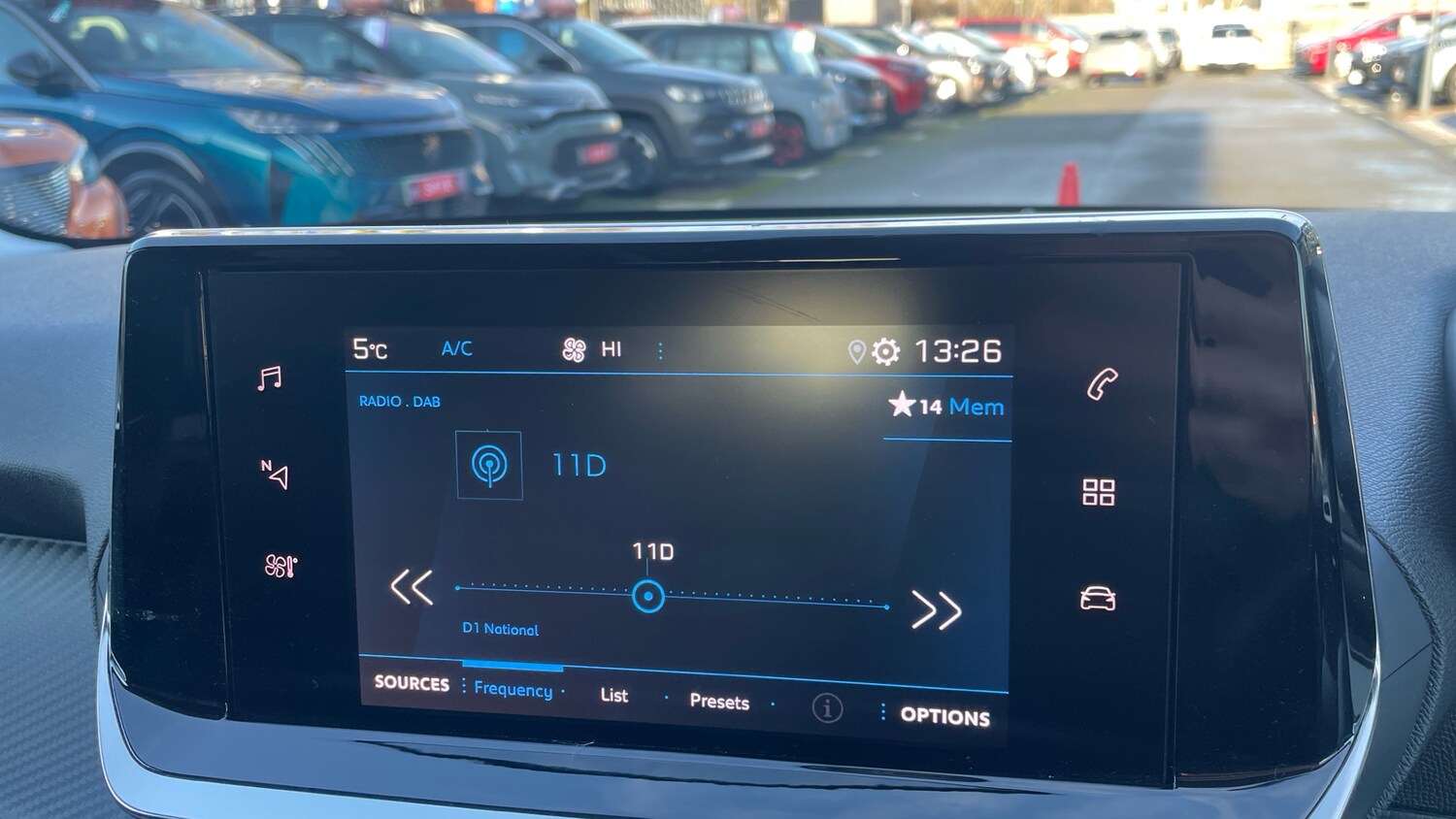 Used Peugeot 208 2023 for sale - 77092101: Photo 31