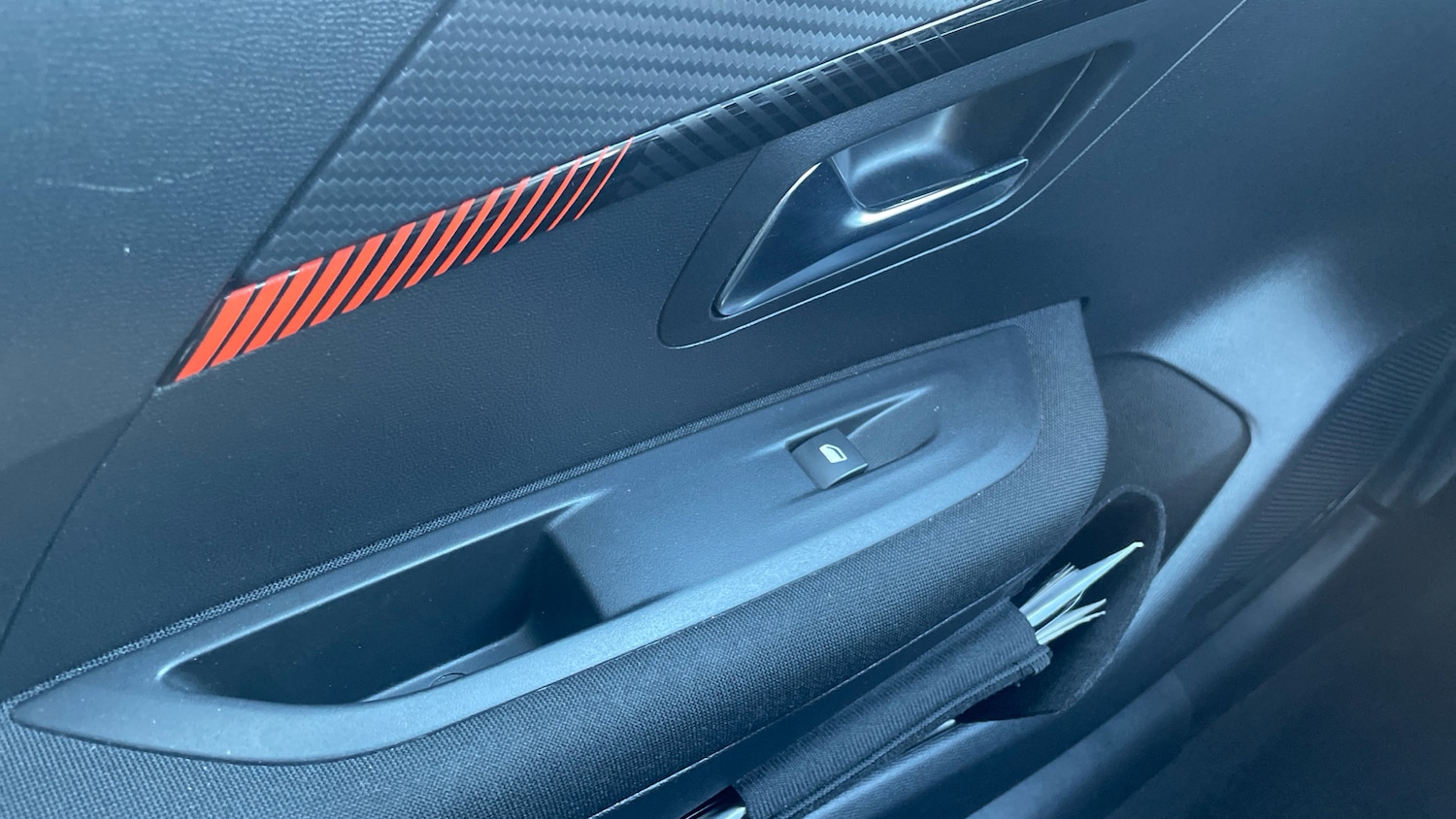 Used Peugeot 208 2023 for sale - 77092101: Photo 40