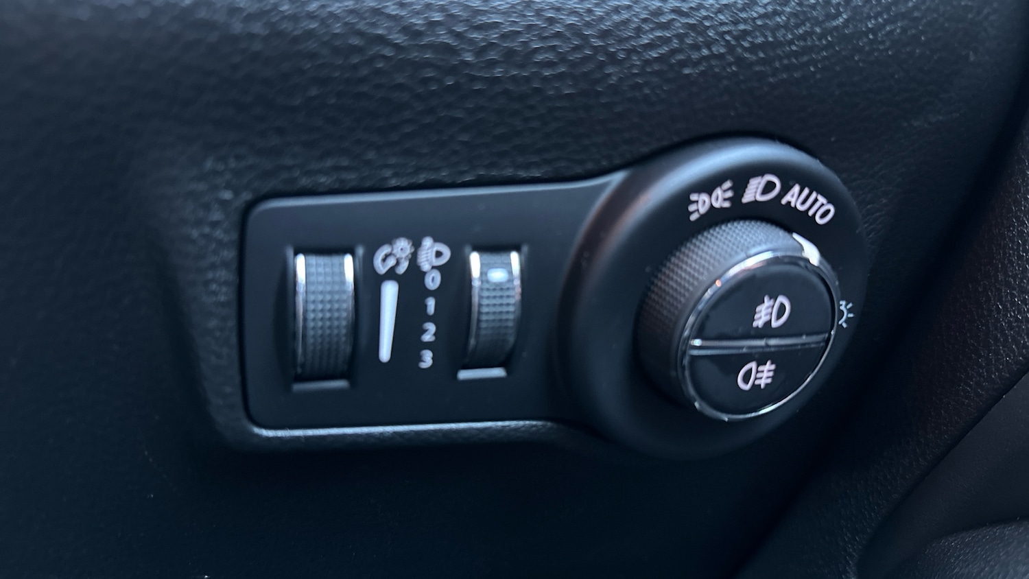 Used Jeep Compass 2023 for sale - 76574409: Photo 34