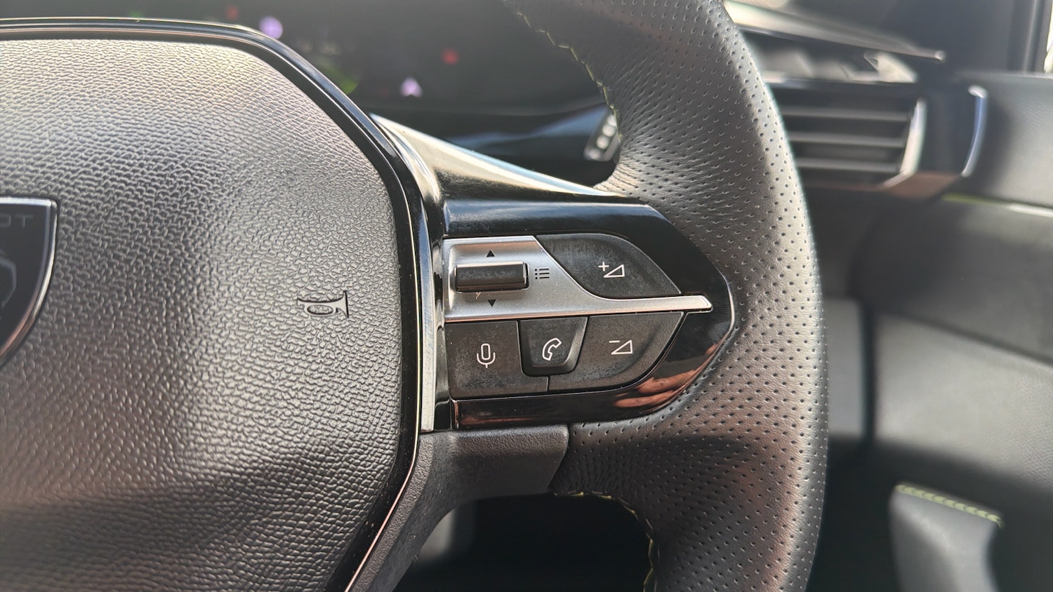 Used Peugeot 308 SW 2024 for sale - 77659664: Photo 24