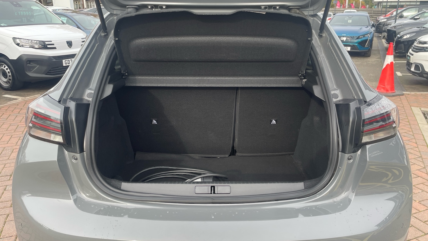 Used Peugeot 208 2024 for sale - 76433841: Photo 19