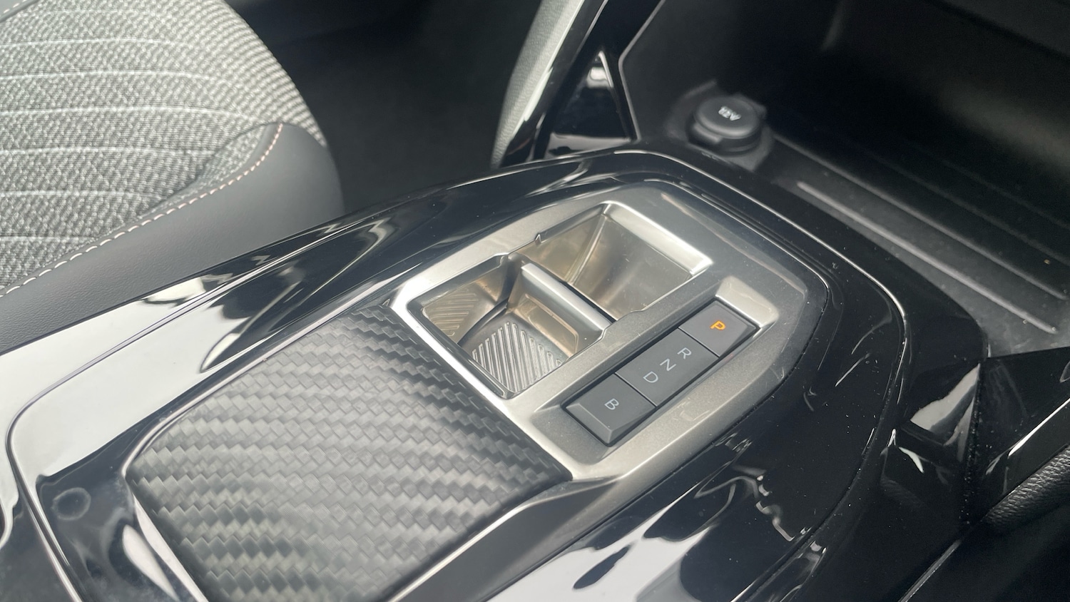 Used Peugeot 208 2024 for sale - 76433841: Photo 20