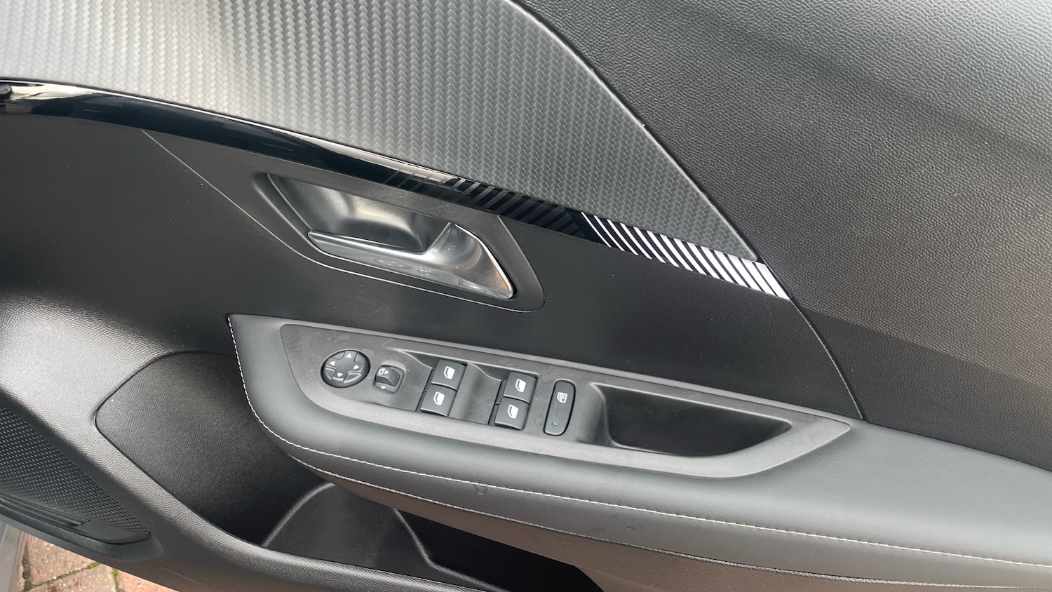 Used Peugeot 208 2024 for sale - 76433841: Photo 22