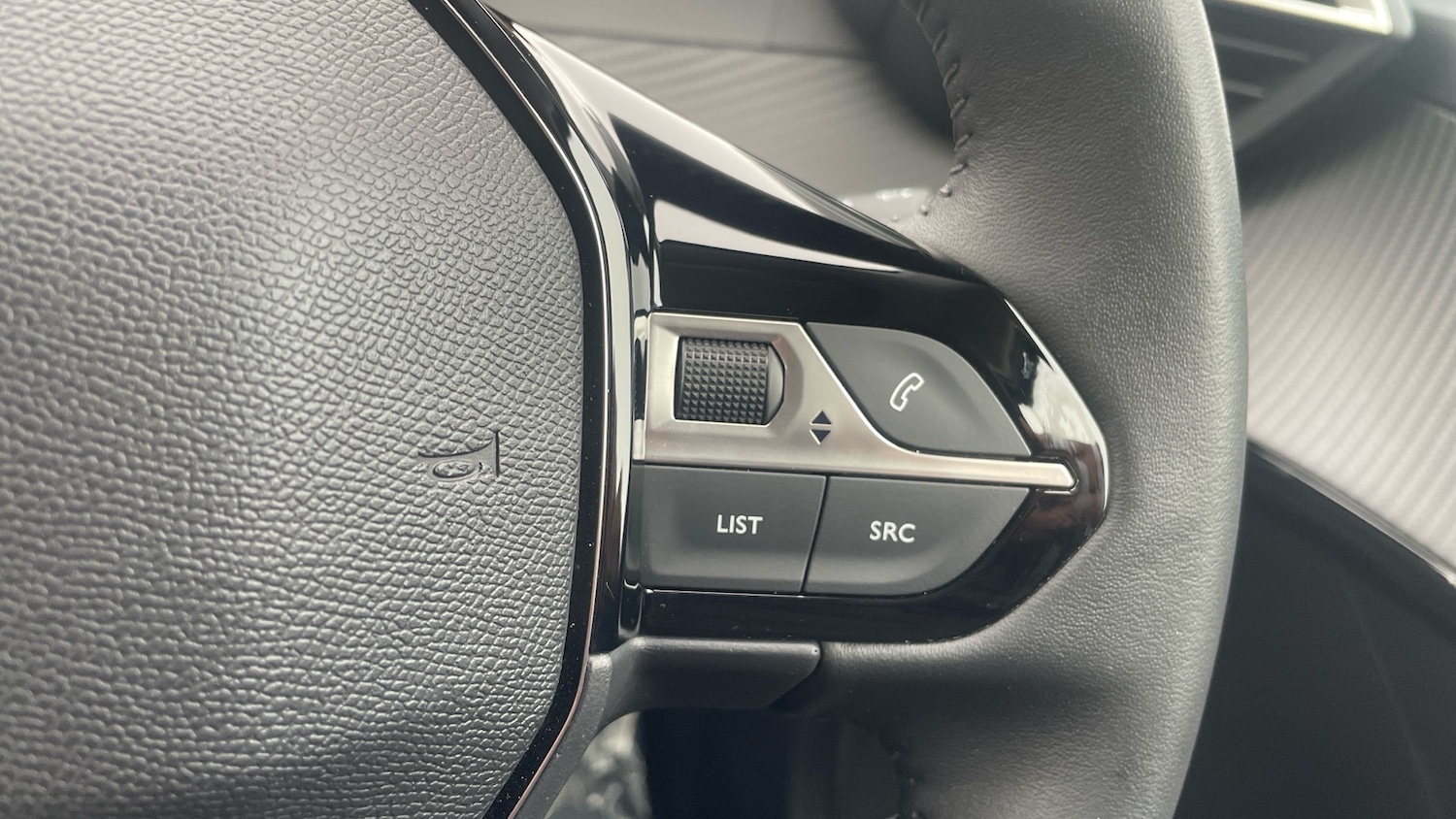 Used Peugeot 208 2024 for sale - 76433841: Photo 24