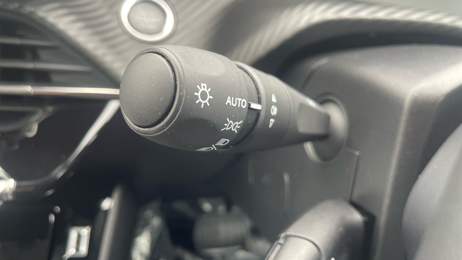 Used Peugeot 208 2024 for sale - 76433841: Photo 27