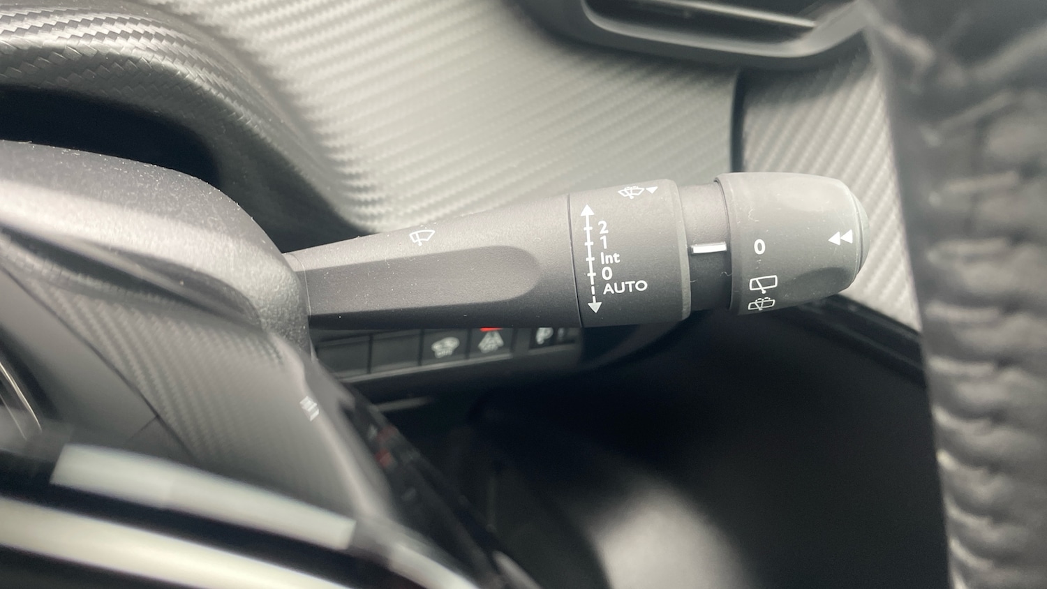 Used Peugeot 208 2024 for sale - 76433841: Photo 28