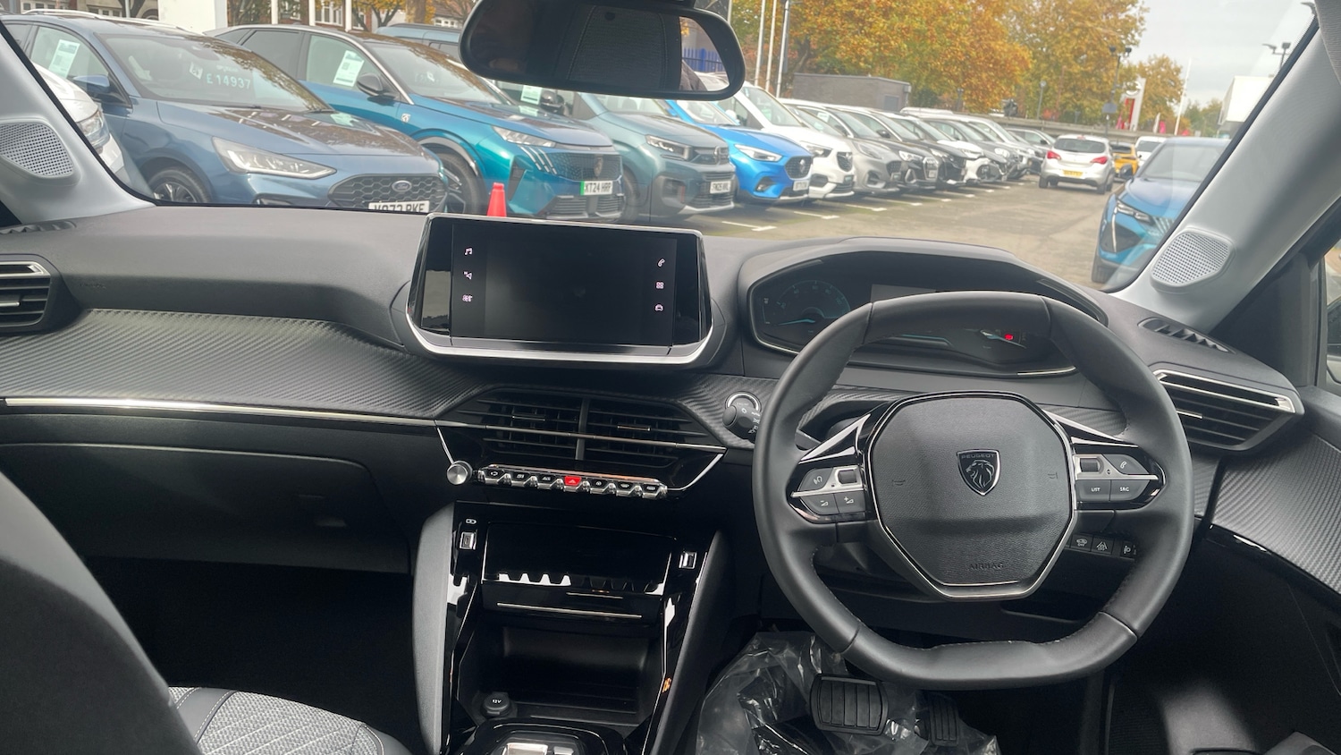 Used Peugeot 208 2024 for sale - 76433841: Photo 4