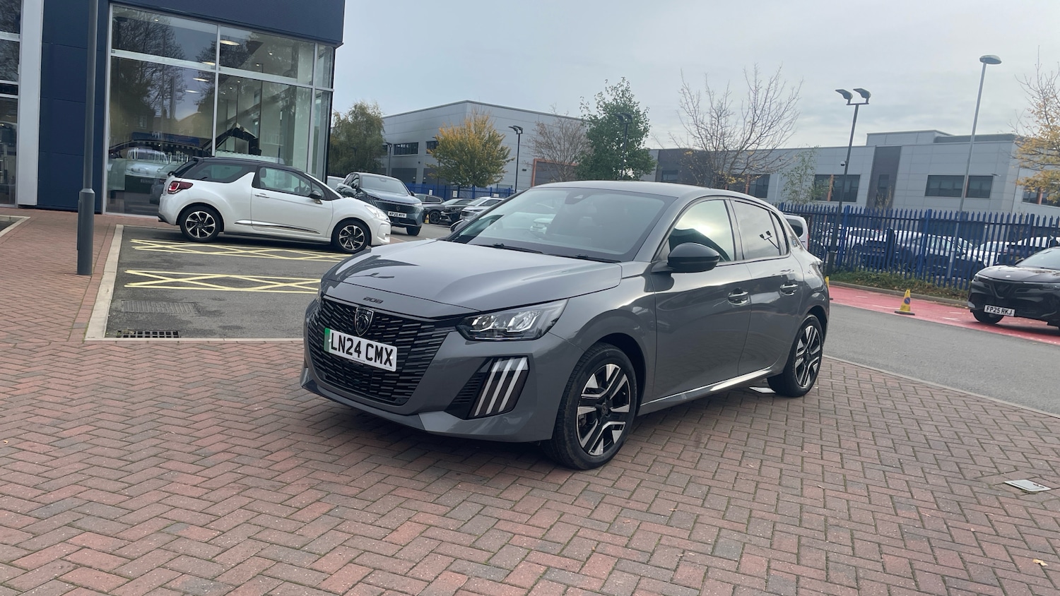 Used Peugeot 208 2024 for sale - 76433841: Photo 7