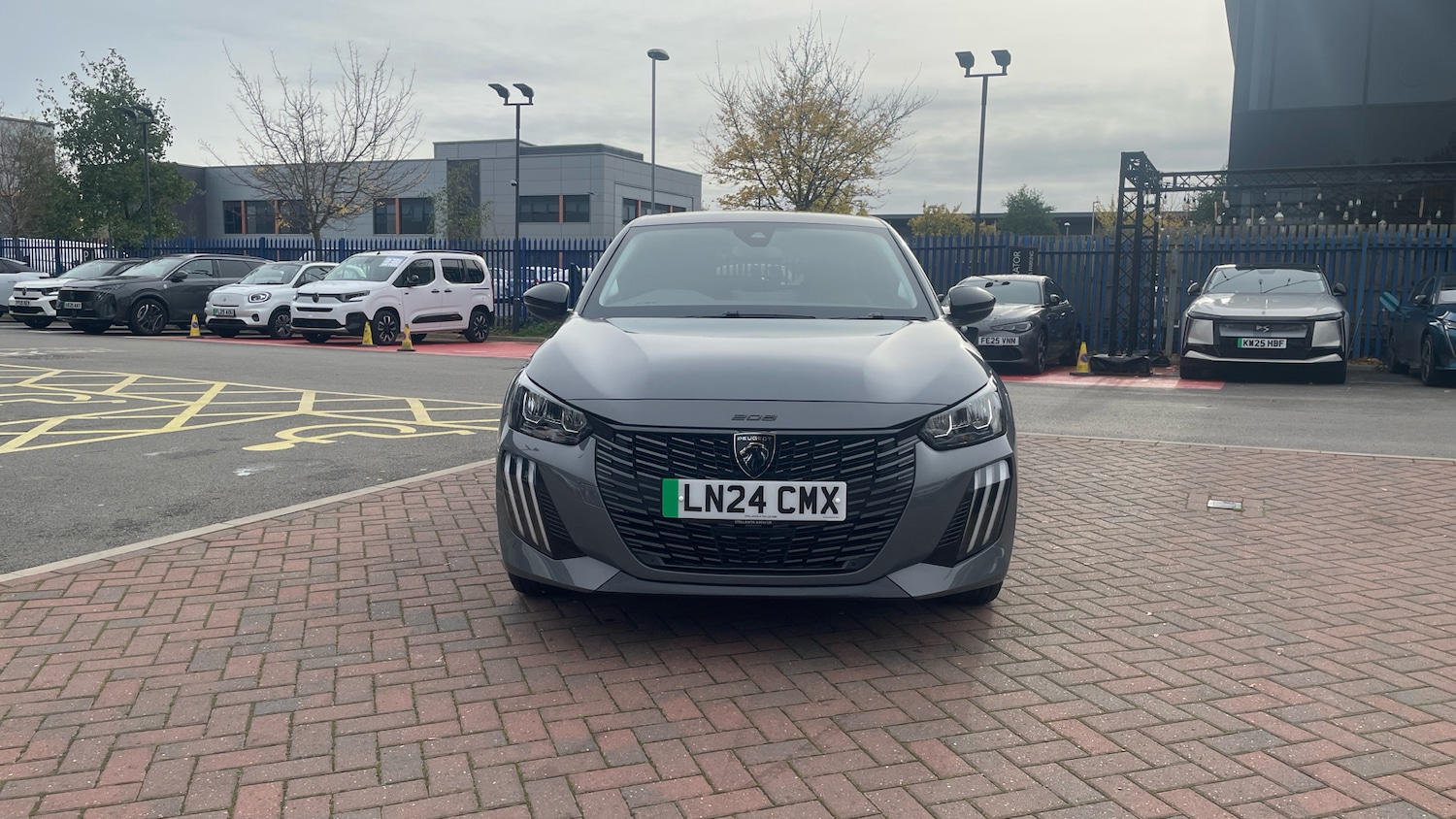 Used Peugeot 208 2024 for sale - 76433841: Photo 8