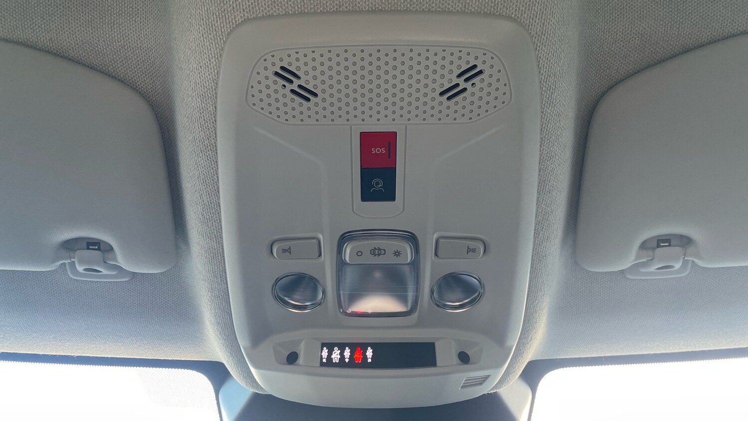 Used Citroen C4 2025 for sale - 76850907: Photo 40