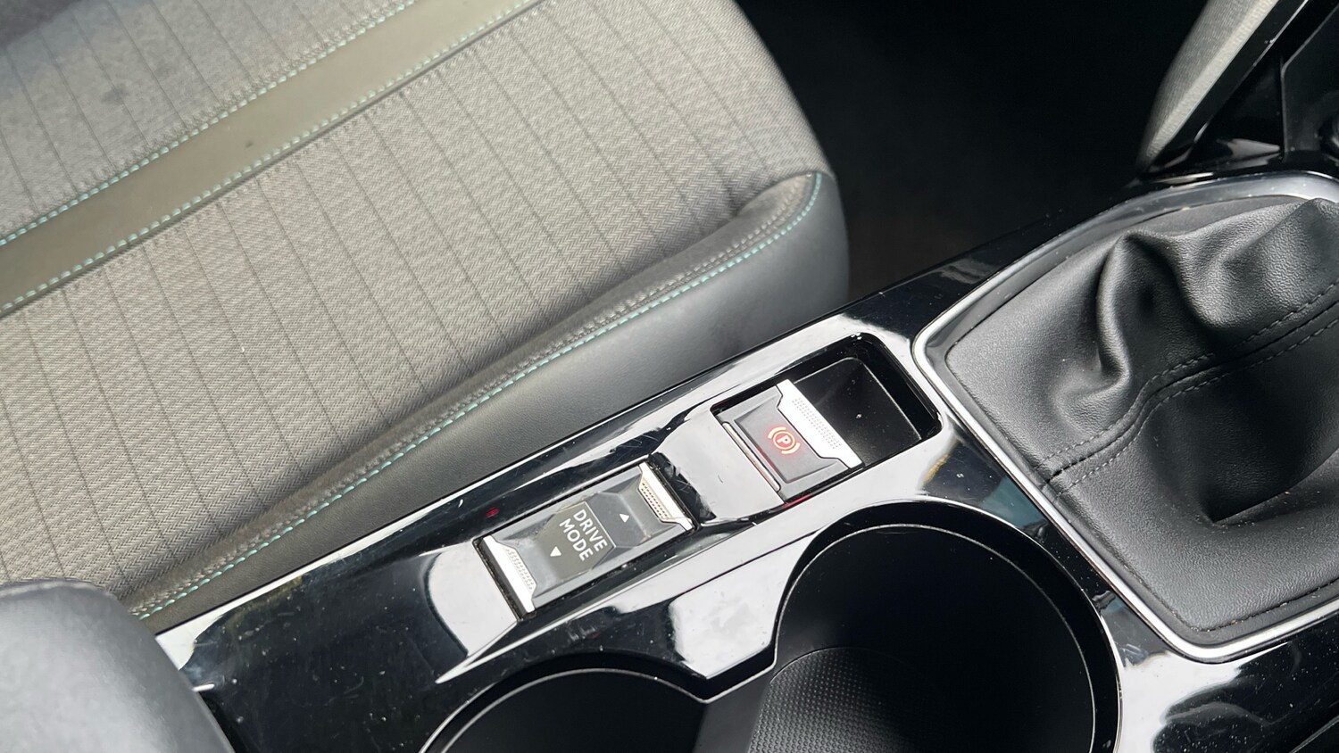 Used Peugeot 208 2022 for sale - 77551320: Photo 21