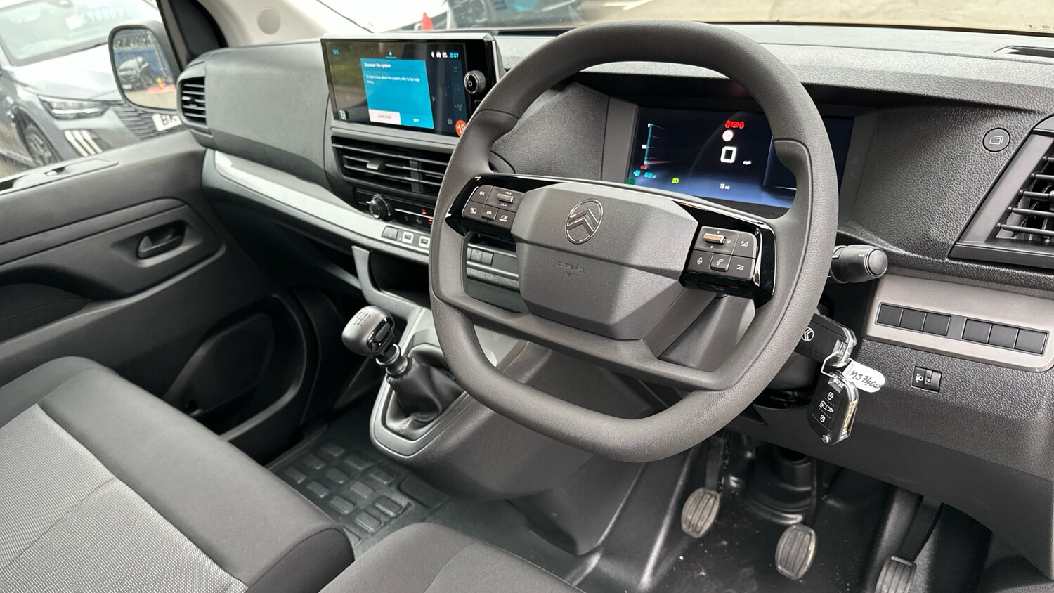 Used Citroen Dispatch 2024 for sale - 76338260: Photo 11