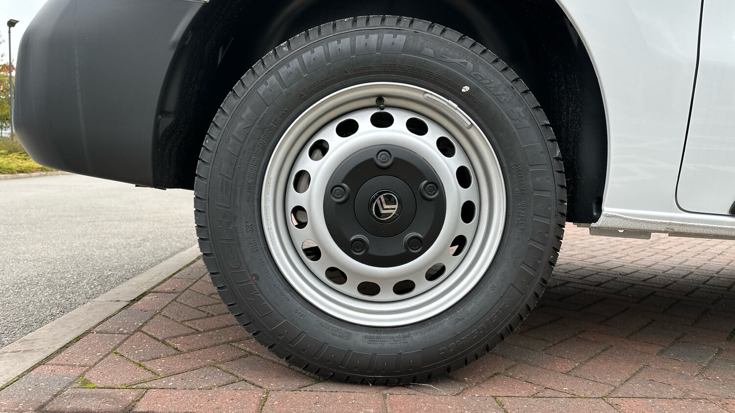 Used Citroen Dispatch 2024 for sale - 76338260: Photo 16