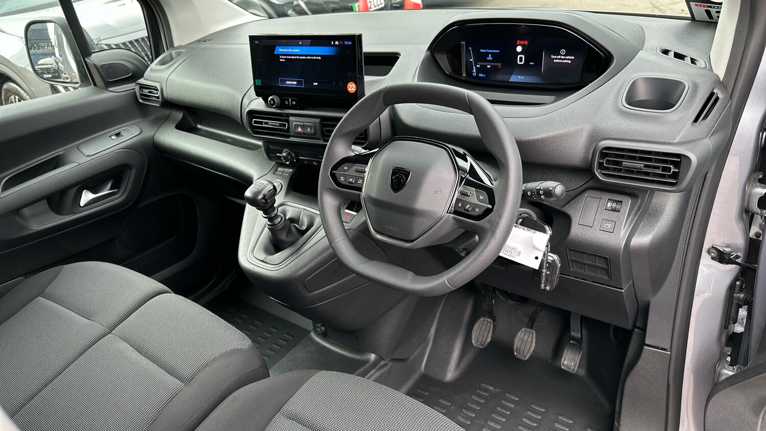 Used Peugeot Partner 2025 for sale - 76248432: Photo 11