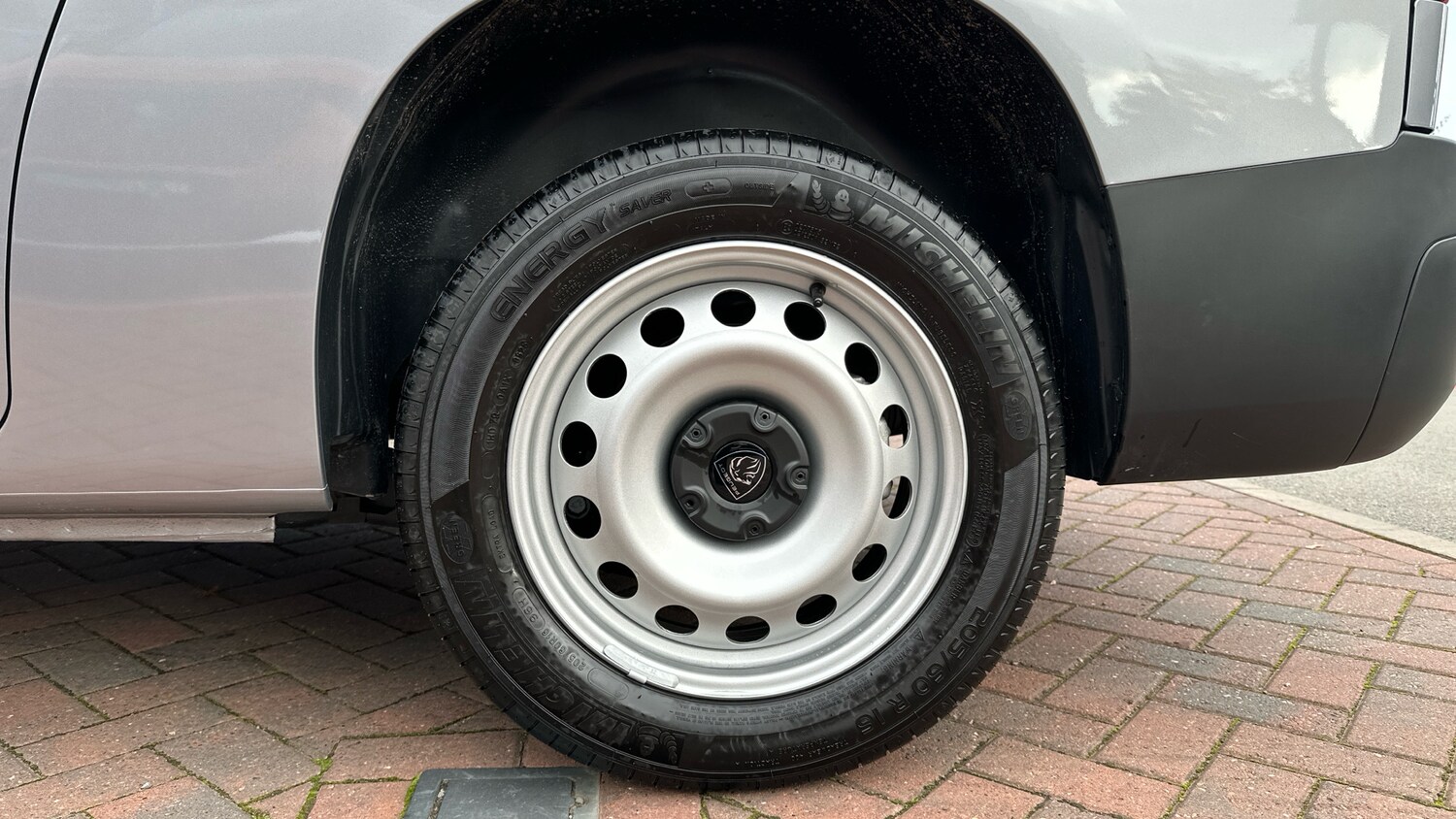 Used Peugeot Partner 2025 for sale - 76248432: Photo 15