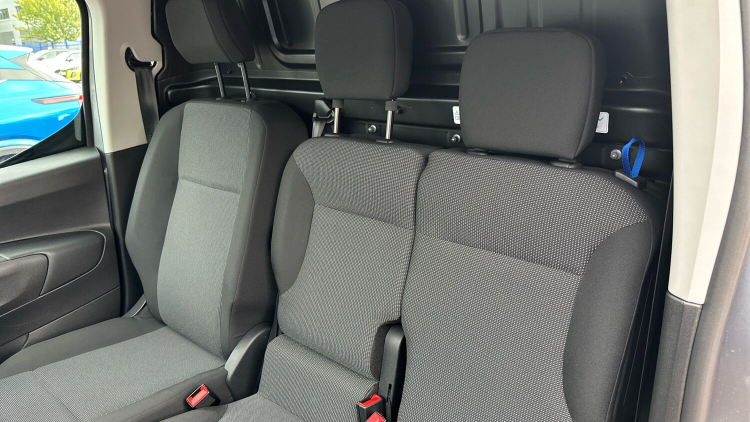 Used Peugeot Partner 2025 for sale - 76248432: Photo 25