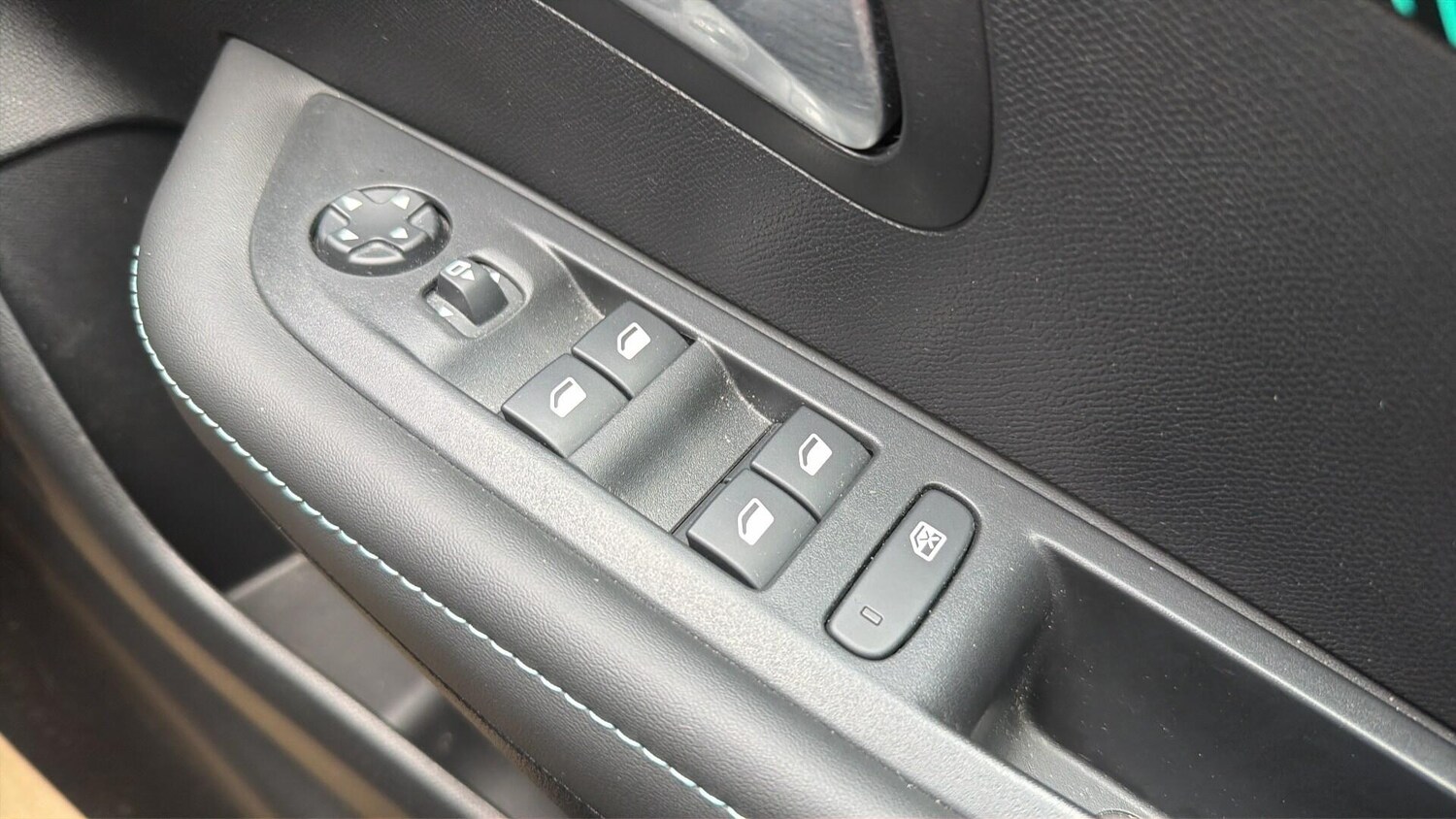 Used Peugeot 208 2023 for sale - 78087715: Photo 44