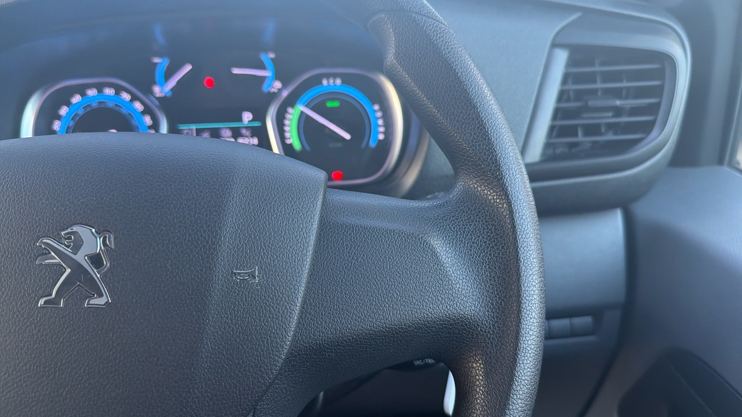 Used Peugeot Expert 2022 for sale - 77739234: Photo 24