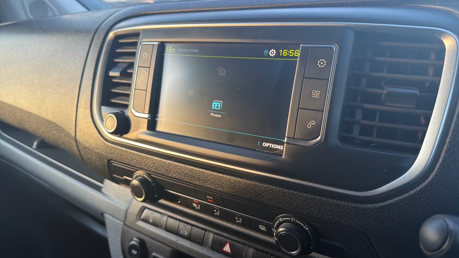 Used Peugeot Expert 2022 for sale - 77739234: Photo 32