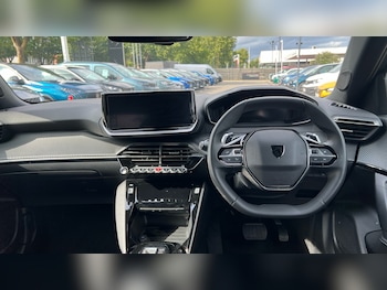 Used Peugeot 2008 2024 for sale - 75247987: Photo