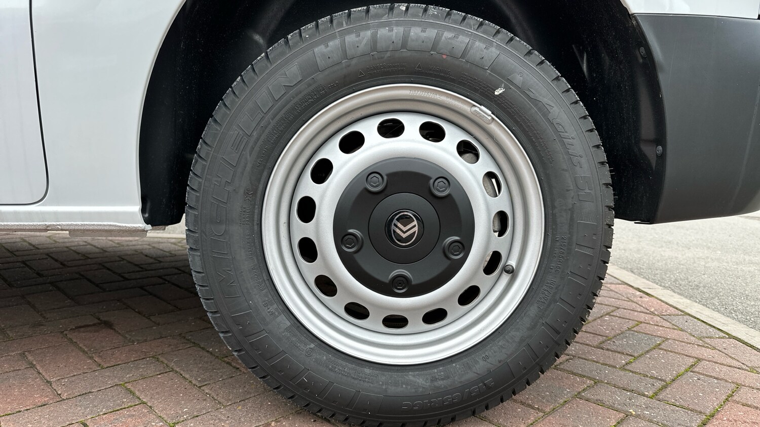 Used Citroen Dispatch 2024 for sale - 76338261: Photo 15