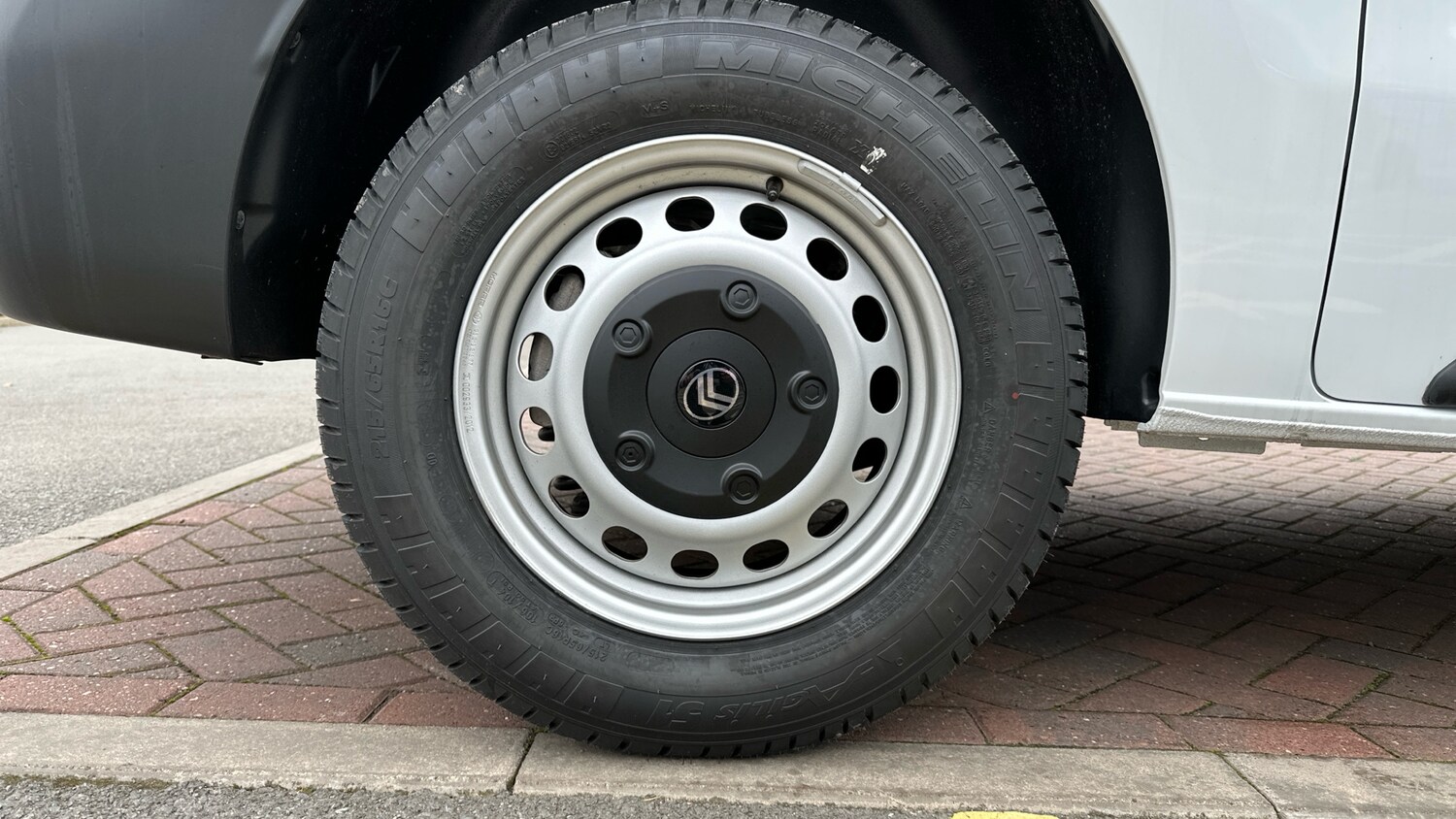 Used Citroen Dispatch 2024 for sale - 76338261: Photo 16