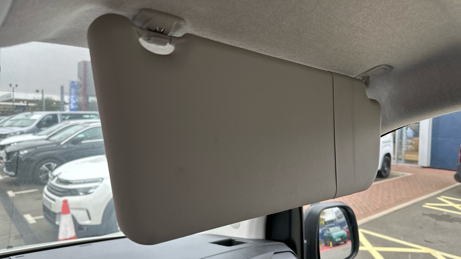 Used Citroen Dispatch 2024 for sale - 76338261: Photo 38