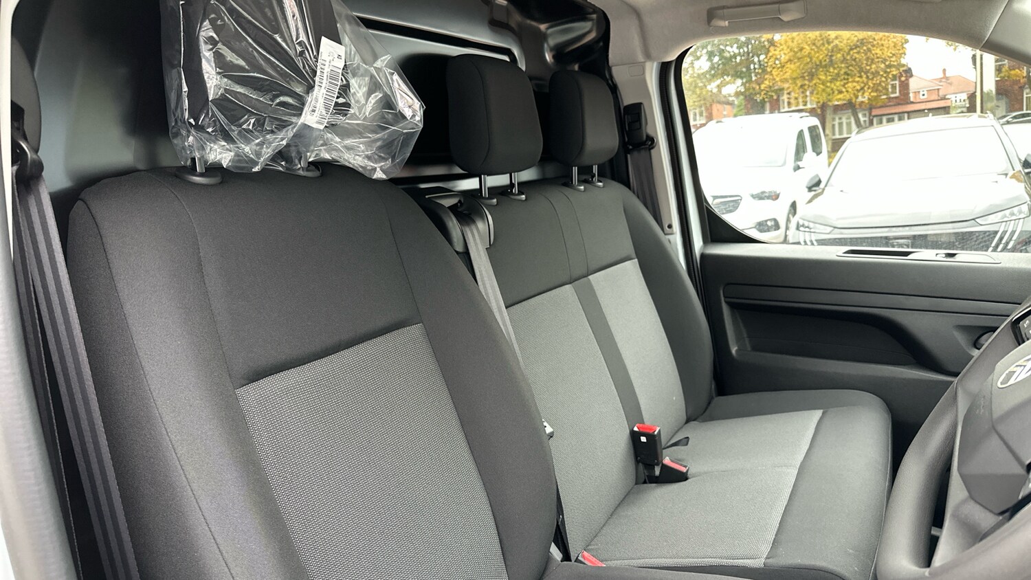 Used Citroen Dispatch 2024 for sale - 76338261: Photo 42