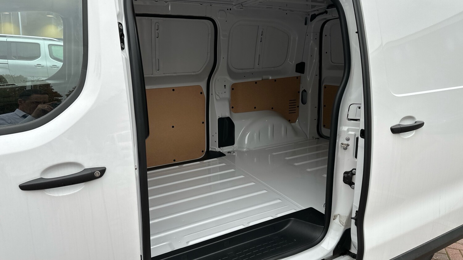 Used Citroen Dispatch 2024 for sale - 76338261: Photo 50
