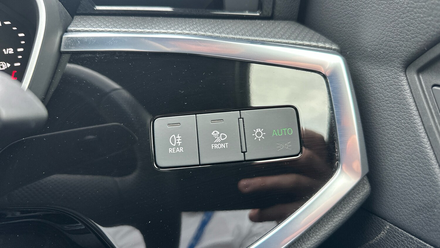 Used Audi Q3 2024 for sale - 76372177: Photo 34