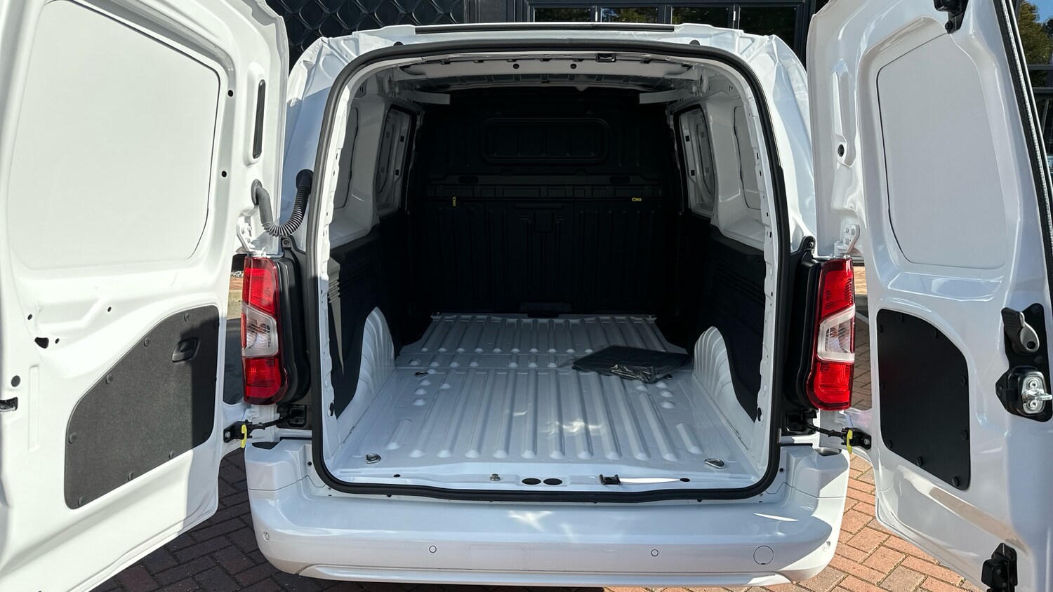 Used Citroen Berlingo 2024 for sale - 76123535: Photo 19