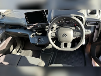 Used Citroen Berlingo 2024 for sale - 76123535: Photo 4