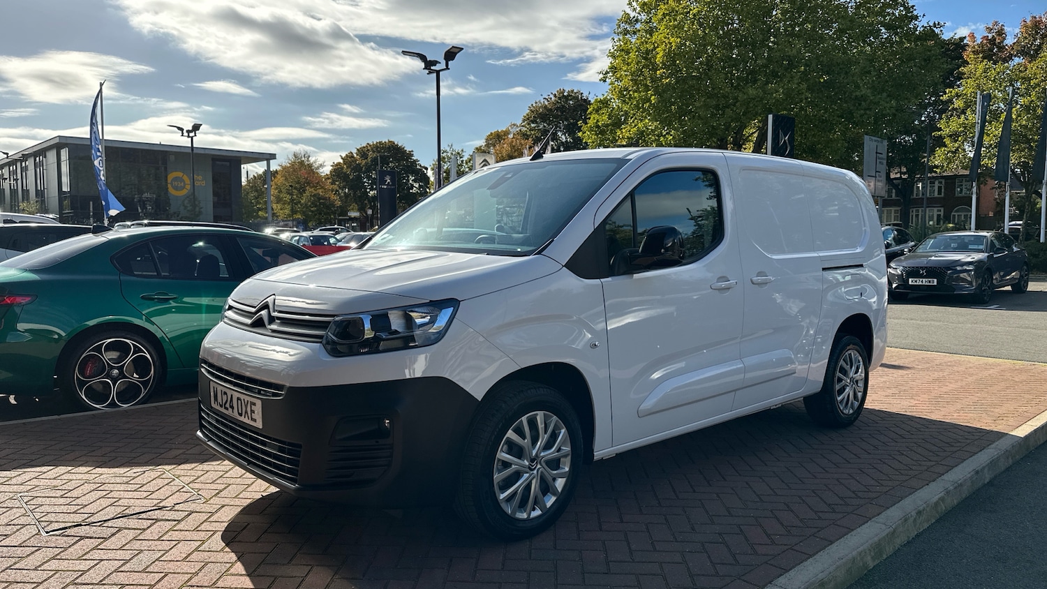 Used Citroen Berlingo 2024 for sale - 76123535: Photo 7