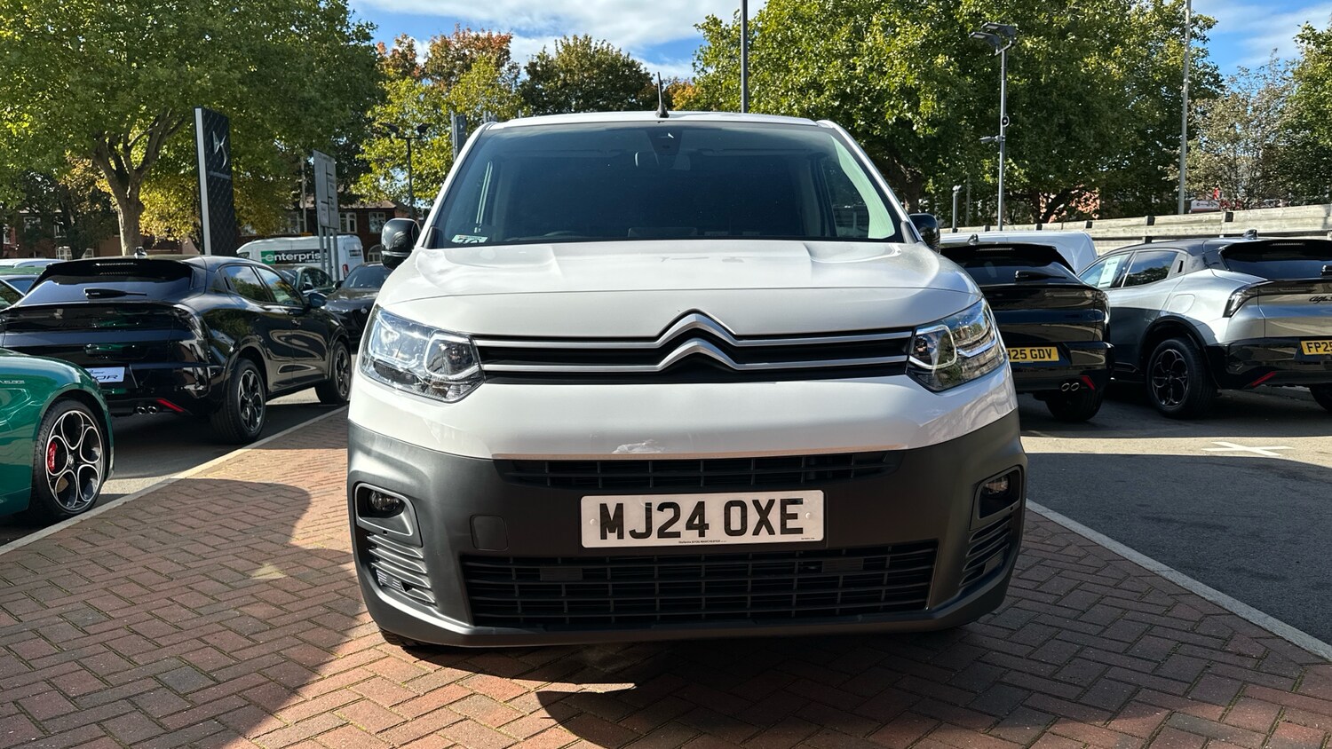 Used Citroen Berlingo 2024 for sale - 76123535: Photo 8