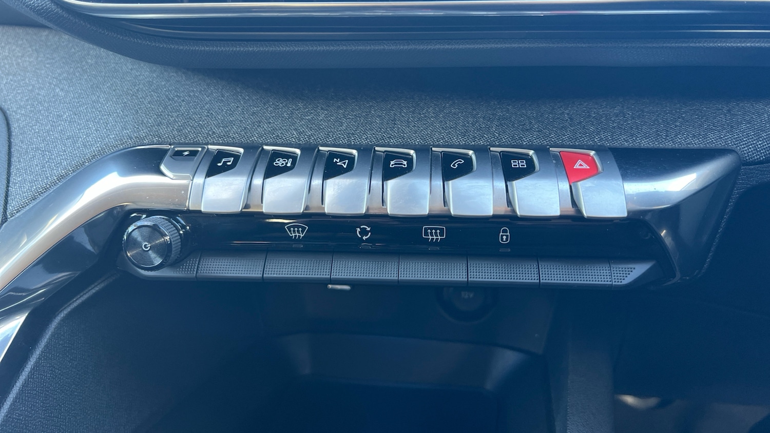 Used Peugeot 3008 2021 for sale - 76447032: Photo 34