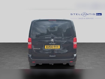 Used Peugeot Traveller 2018 for sale - 78923681: Photo