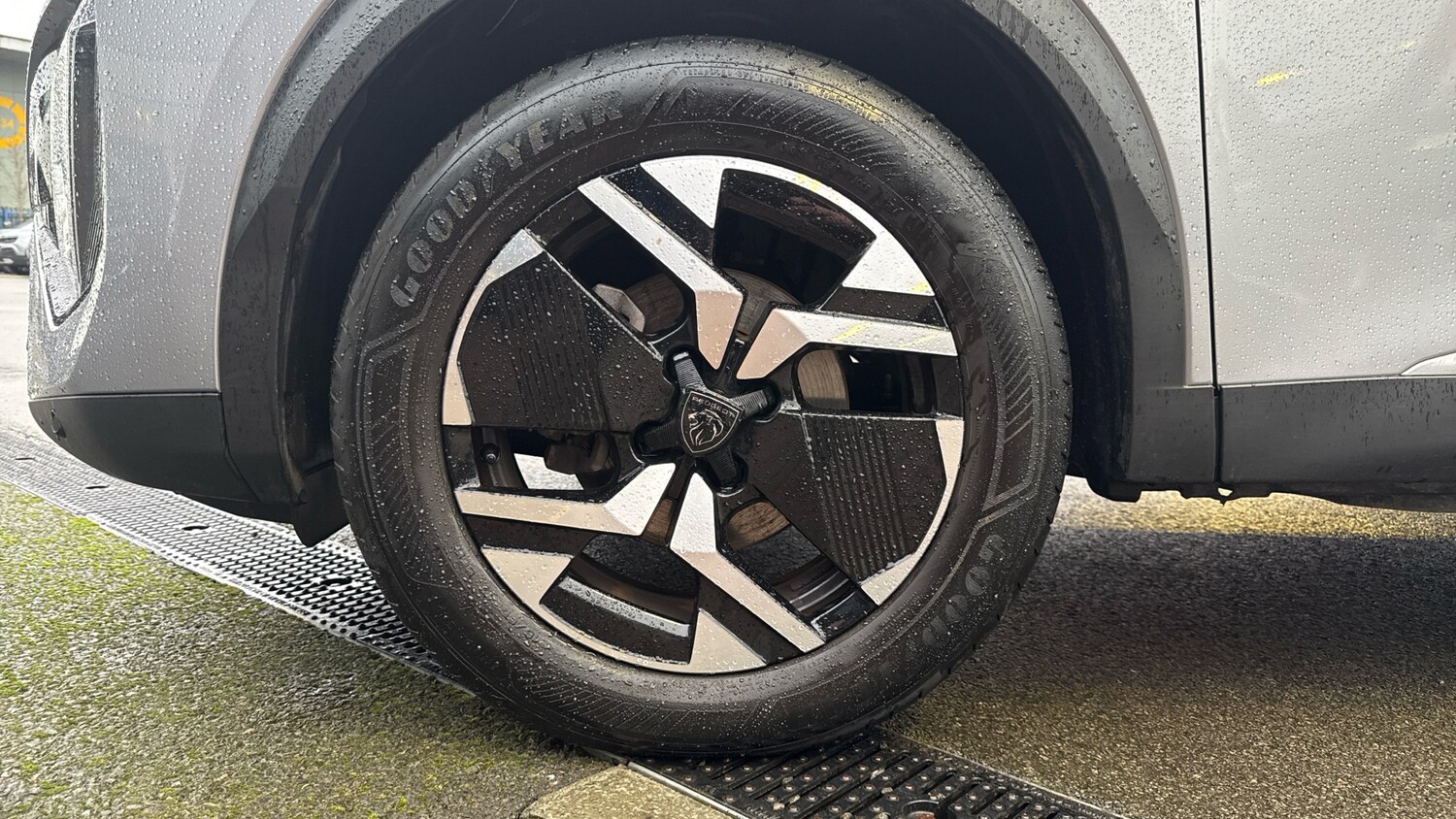 Used Peugeot 2008 2025 for sale - 77479928: Photo 14