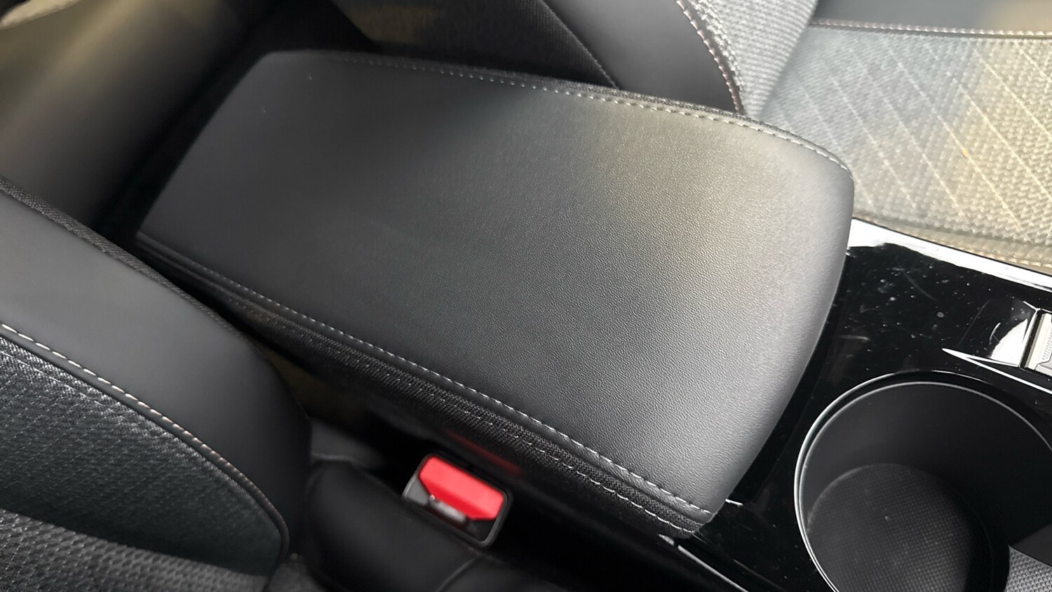 Used Peugeot 2008 2025 for sale - 77479928: Photo 36