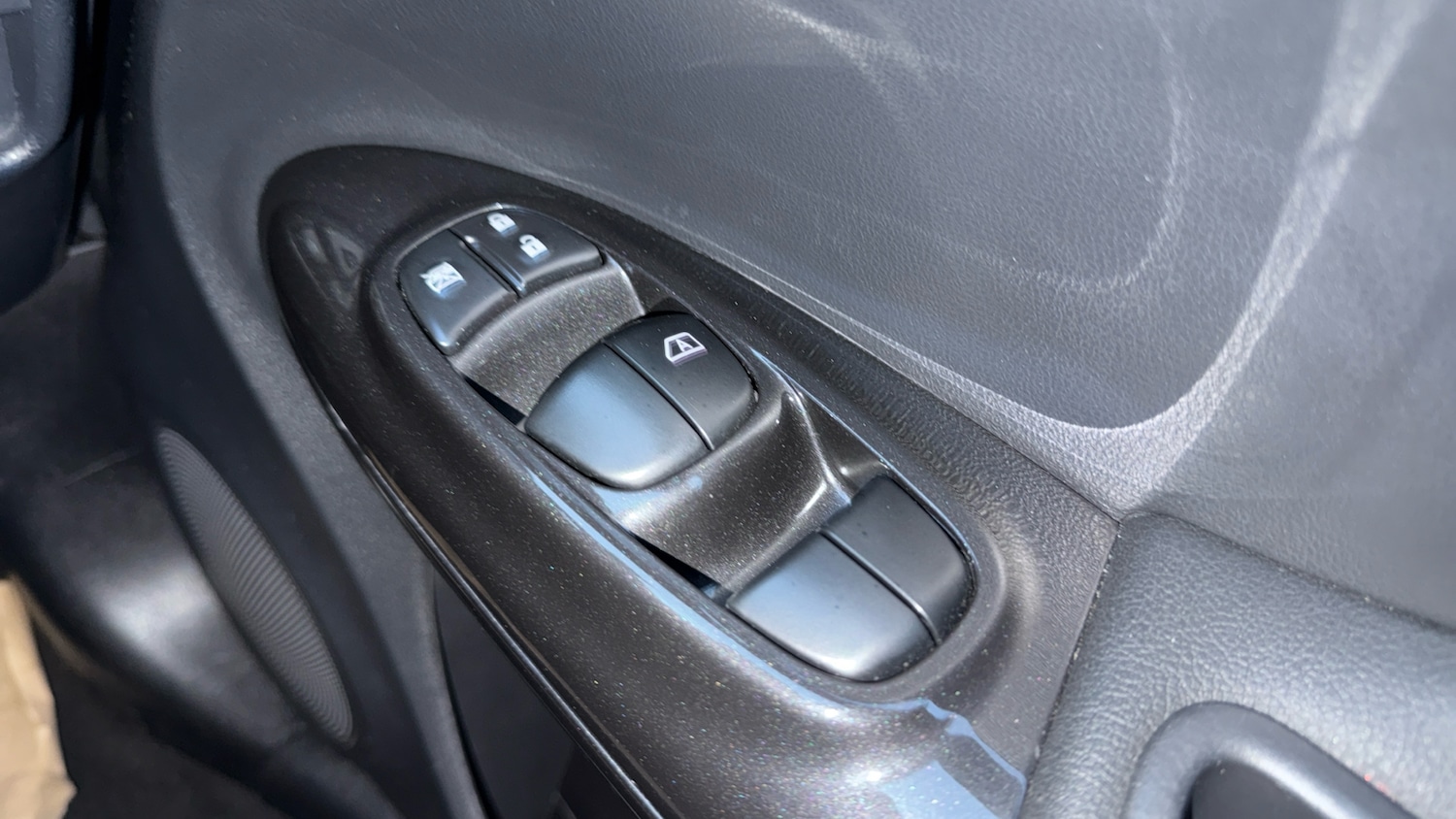 Used Nissan Juke 2017 for sale - 76647059: Photo 22